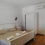 Allegra 1 Gostinjska kuća