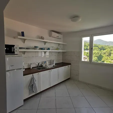 Allegra 1 Gostinjska kuća 4*