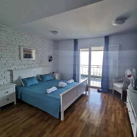 Allegra 1