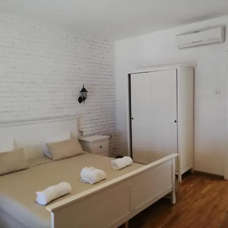 Allegra 1 Gostinjska kuća