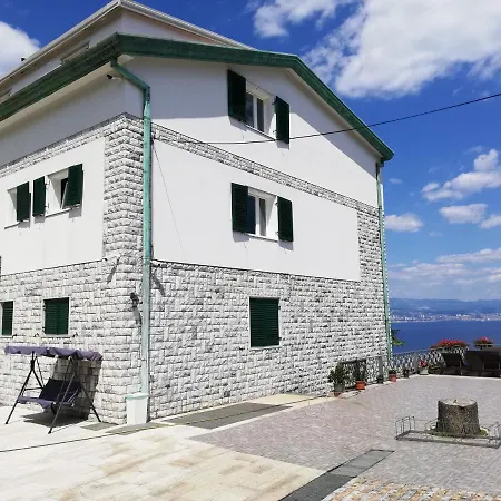 Gostinjska kuća Allegra 1 4*